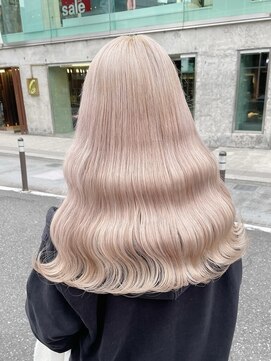 ワンズクロエ 原宿店(ONE's Chloe) くびれヘアアプリコットオレンジハイライトカラーブルーカラー