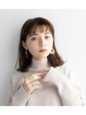 大人女性に選ばれるミディアムボブ