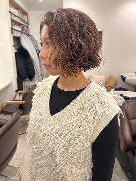 キキ(kiki) 【shiori】ナチュラルなボブパーマ