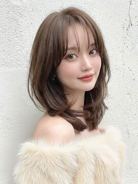 アロン(ALLON) レイヤーカット ミルクベージュ