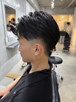 ブルニール 心斎橋(BLEUNIR)&nbsp;フェザーショート、大人短髪、ビジネススタイル