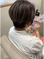 ルーム 富貴ノ台店(room)&nbsp;白髪ハイライト