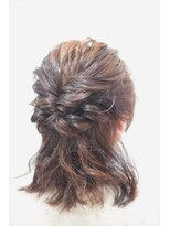 ミエルヘアーブラン(miel hair blanc)&nbsp;【miel hair blanc】波巻きルーズハーフアップ♪