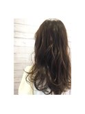グレージュ×ロング