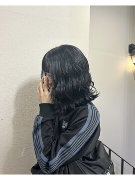 ケリーズグリーン(Kelly's Green) blue black