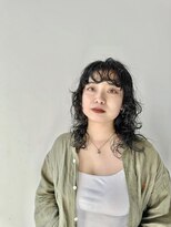 ケンジ 横須賀中央(KENJE) 【石原】ミディアムウルフとスパイラルパーマ