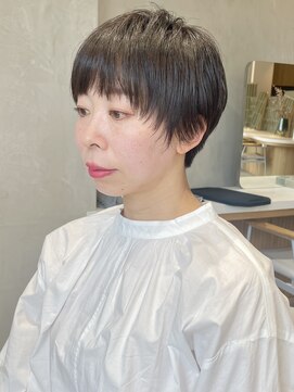 スリー ナカノシマ(three. Nakanoshima) 【three.中之島】ニュアンスショート