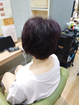 ブロッサム 東中野店 20代30代40代大人可愛い韓国風ブルーブラック透明感