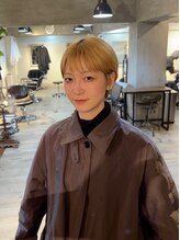 ヘルベチカ・ヘア(Helvetica hair) ショート/丸みショート/マッシュショート/ハイトーンショート