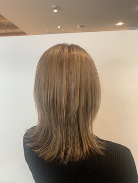 ルルバイアズール 草加店(LULU by azule) ダブルカラー，ミルクティーベージュ，，ツヤカラー【草加】