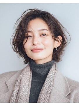 ルカ(Lucas) ニュアンスボブ/前髪なし/トップふんわり/40代/50代/60代