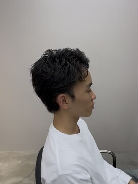 ケシキ 表参道 原宿(kesiki.) ピンパーマスパイキーショート