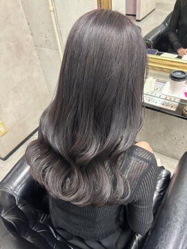 ルノン フィージュ(LUNON fieju) 黒髪クラゲヘアーオリーブグレー小顔ココアベージュ