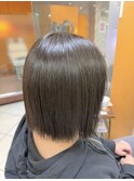 切りっぱなしボブ