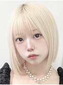 ハイトーンボブカットホワイトブロンドケアブリーチ