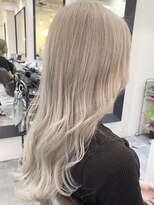 salon de MiLK 札幌大通店【サロン ド ミルク】 ホワイトグレー