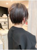 福山Caary20代30代40代50代60代ショートヘア小顔補正立体カット
