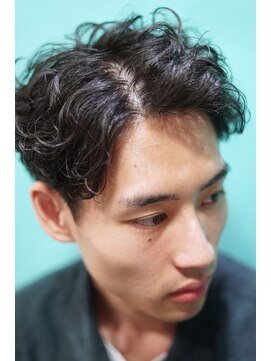ニコフクオカヘアーメイク(NIKO Fukuoka Hair Make) 「NIKO」メンズアップバングパーマ