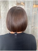 ショートボブ[ニュアンスカラー/グレーベージュ/カーキベージュ]