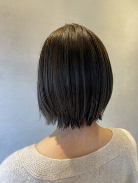 ニコ(NICO) プツンとショートボブ