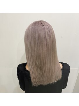 ウェーブス 大宮門街店(wave's) ホワイトベージュ waves大宮門街　門奈