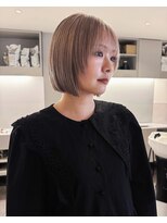 ニコフクオカヘアーメイク(NIKO Fukuoka Hair Make)&nbsp;ハイトーンミルクティーベージュ/レイヤーボブ/ハイトーンボブ