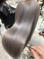 ゼスト フィーノ(ZEST fino)&nbsp;【廣田未来】色落ちまで楽しめるホワイトカラー♪