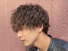 《*波巻きスパイラルパーマってどんなパーマ？*》初めてパーマをする方にも◎*[西梅田/メンズパーマ]