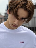 ティアラ 福島店(TIARA)&nbsp;くしゃ感×無造作☆前下がり 刈り上げ サイドパートショート