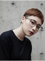 ソラ(sora) 大人ショート メガネが似合う 刈り上げ マッシュ