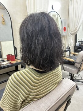 ルリアン 元住吉店(Le'lien) 縦落ちパーマ/コテ巻き風パーマ/レディースパーマ/元住吉駅