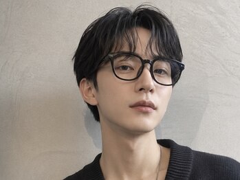 キュー(Cue_)の写真/流行に敏感な20代,大人っぽく変化したい30代,一通り見てきた大人層もお任せ下さい【メンズパーマ/men's】