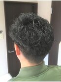メンズツーブロックゆるやかパーマ♪