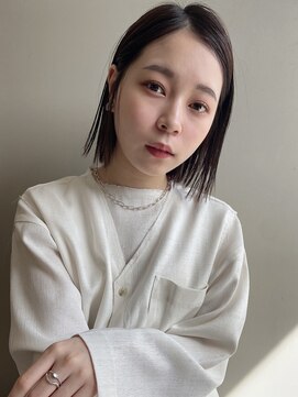 エマエコル(Emma ecole) Emma ecole オフィスヘア センターパート ショートボブ by.高橋