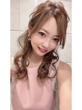 ヘアメイク アンク ハーフアップ