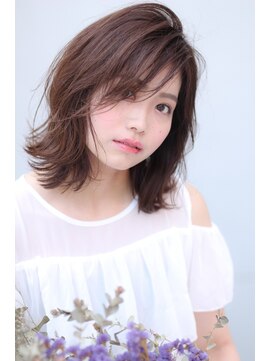 ステラ 坂戸にっさい店(STELLA) ひし形ミディ×フェザーバング