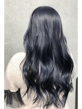 エッジ 下北沢(edge.) ブルーブラックカラーで暗髪に！