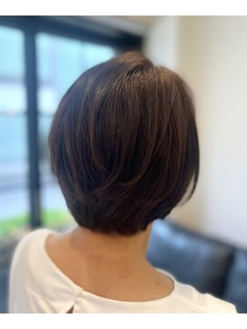 ラバーゼ(La'Base) グラデーションボブ