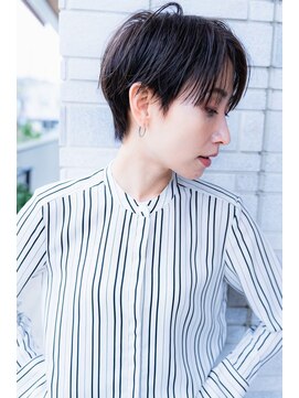 イーズ 鎌倉(e's) 《e'sイーズ鎌倉》ノースタイリングでもキマる/大人ショートヘア