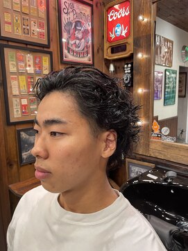 ヘアーデザイン スワロー(hair design Swallow) メンズ　スパイラルパーマ