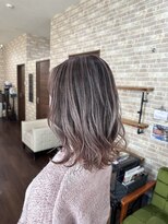 オンアンドオフ ON and OFF シャドールーツ