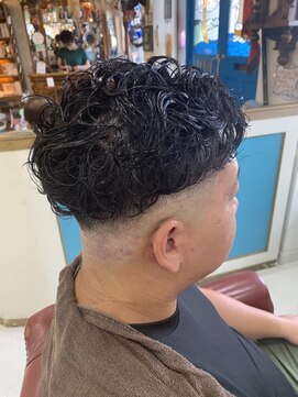 イズム(ISMS...) フェードパーマスタイル