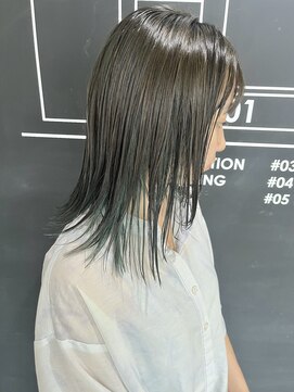 サーカス(circus) インナーグリーンカラーとレイヤーカット☆