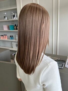 セプト 天神大名(SEPT.) ミルクティーベージュ　髪質改善ブリーチ 髪質改善カラー 韓国