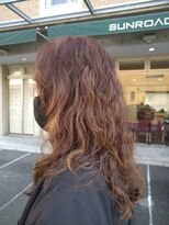 サンロード ヴィフ SUNROAD vif&nbsp;ロングパーマヘアー