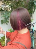 ショートボブ×インナーカラー