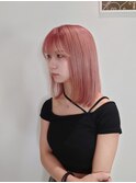 かっこいい顔立ちの人でもピンクはいいですね