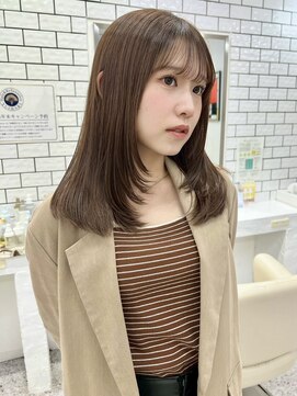 ロマーリ(LOMARLIE) 顔まわり似合わせレイヤー