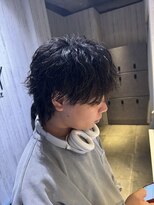 アクシー ヘアーアンドメイク(AXY HAIR&MAKE)&nbsp;メンズミディアムウルフニュアンスシャドウパーマセンターパート
