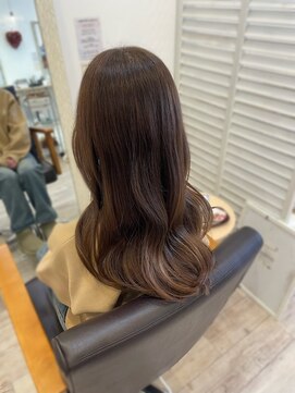 サロン ド マゼンタ(Salon de Magenta) 韓国風レイヤーカット